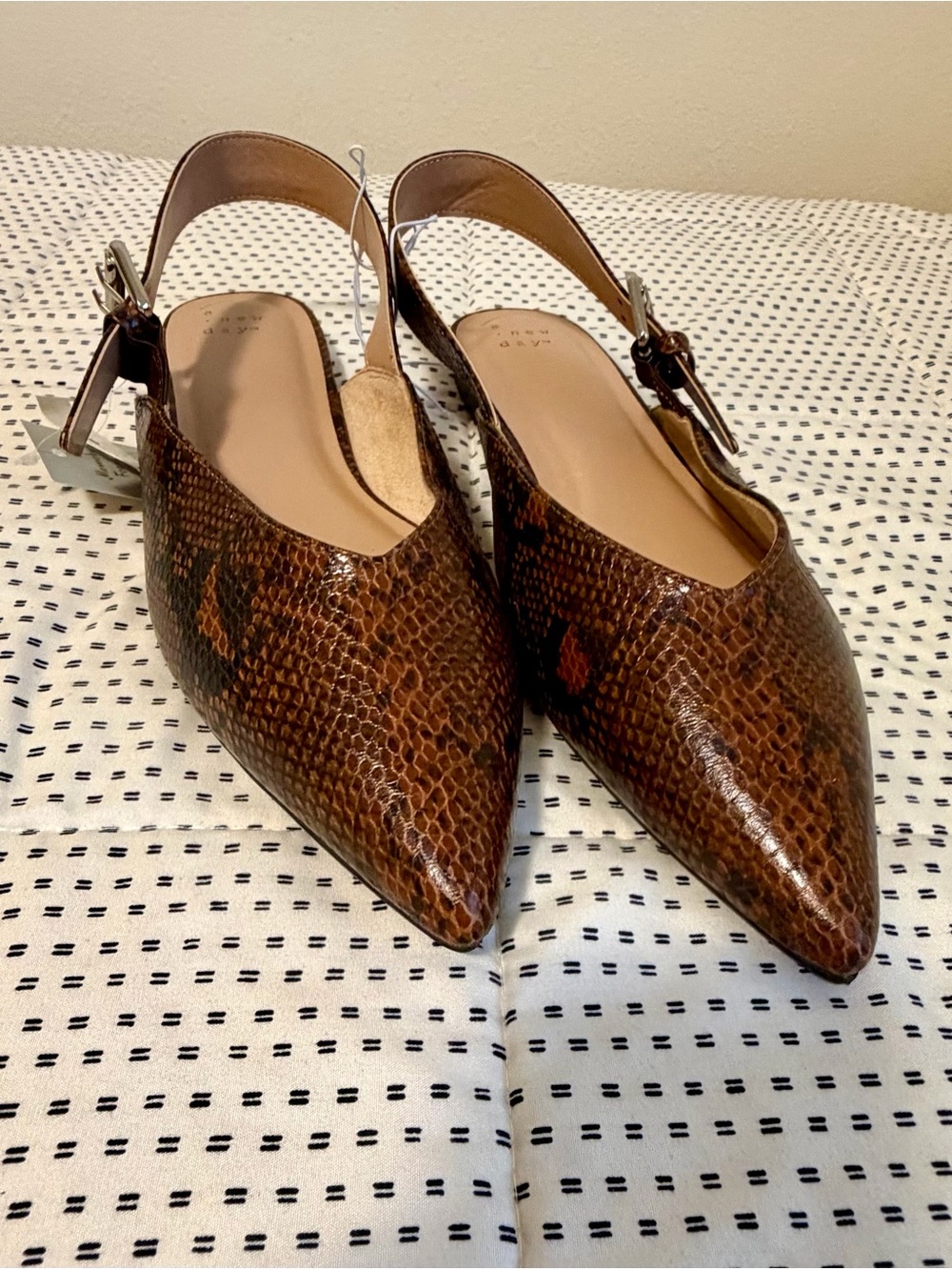 a new day NWT Brown Snake-Print Pointed Slingback Flats size 11